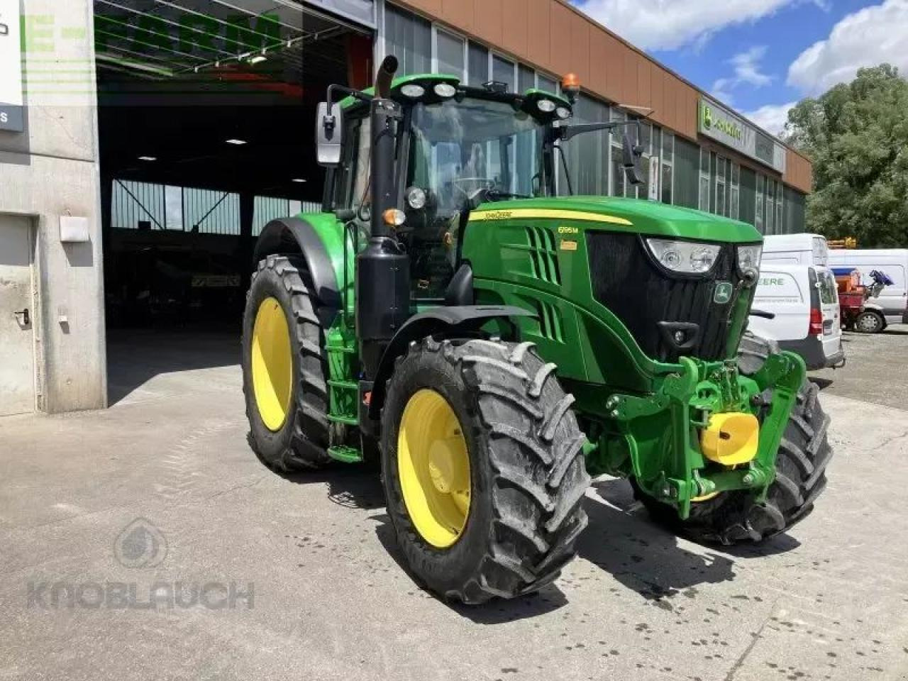 John Deere 6195m - Traktori: kuva John Deere 6195m - Traktori John Deere 6195m - Traktori: kuva John Deere 6195m - Traktori