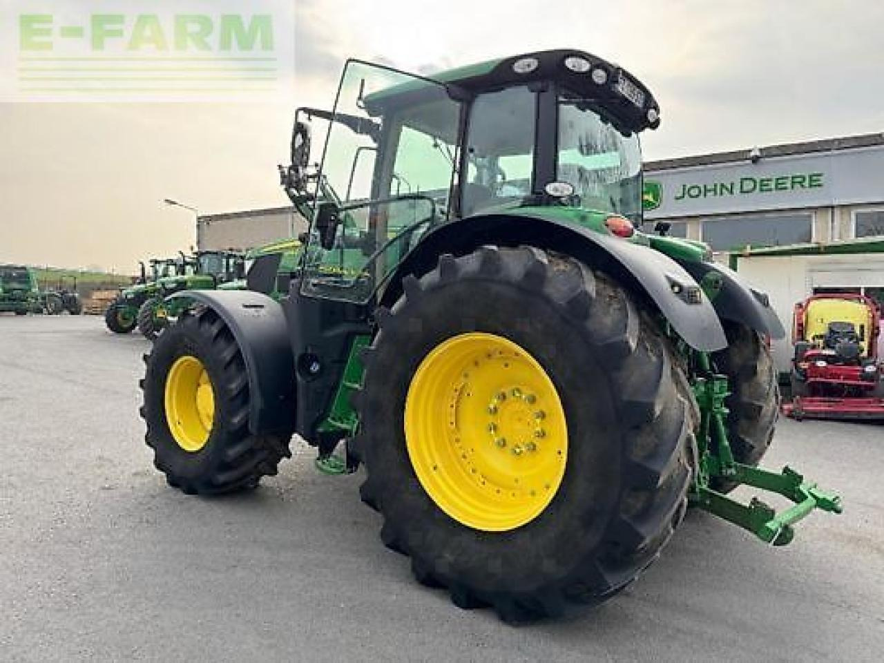 John Deere 6195r - Traktori: kuva John Deere 6195r - Traktori John Deere 6195r - Traktori: kuva John Deere 6195r - Traktori