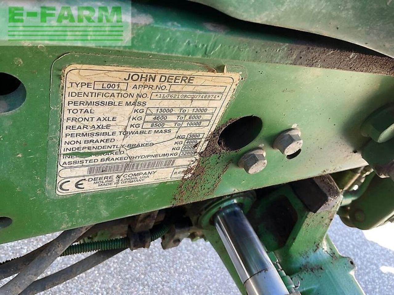 Traktori John Deere 6210r: kuva Traktori John Deere 6210r Traktori John Deere 6210r: kuva Traktori John Deere 6210r