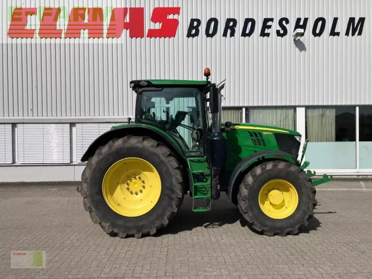 John Deere 6215 r - Traktori: kuva John Deere 6215 r - Traktori John Deere 6215 r - Traktori: kuva John Deere 6215 r - Traktori