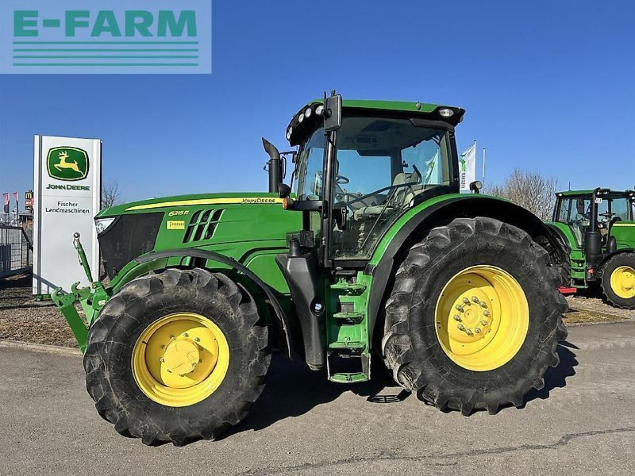 John Deere 6215r - Traktori: kuva John Deere 6215r - Traktori John Deere 6215r - Traktori: kuva John Deere 6215r - Traktori