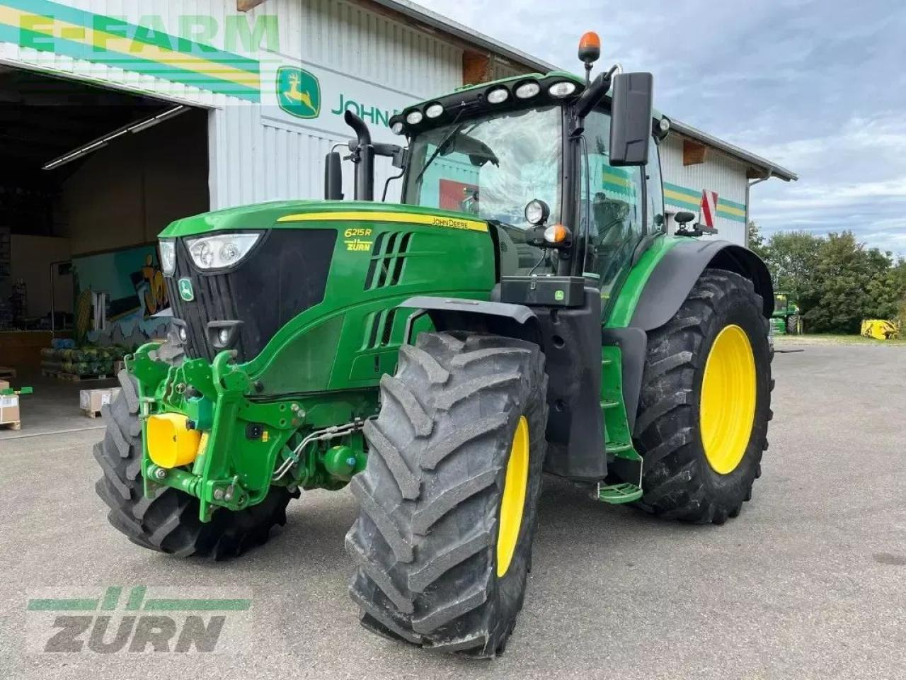 John Deere 6215r - Traktori: kuva John Deere 6215r - Traktori John Deere 6215r - Traktori: kuva John Deere 6215r - Traktori