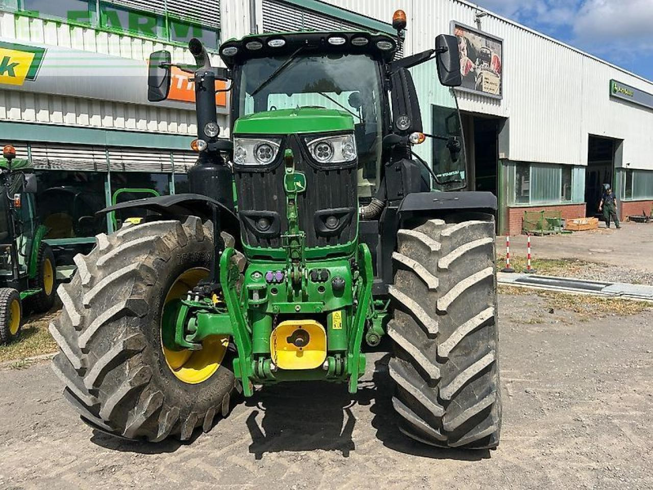 John Deere 6230r - Traktori: kuva John Deere 6230r - Traktori John Deere 6230r - Traktori: kuva John Deere 6230r - Traktori
