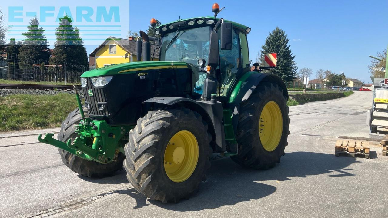 John Deere 6250R - Traktori: kuva John Deere 6250R - Traktori John Deere 6250R - Traktori: kuva John Deere 6250R - Traktori