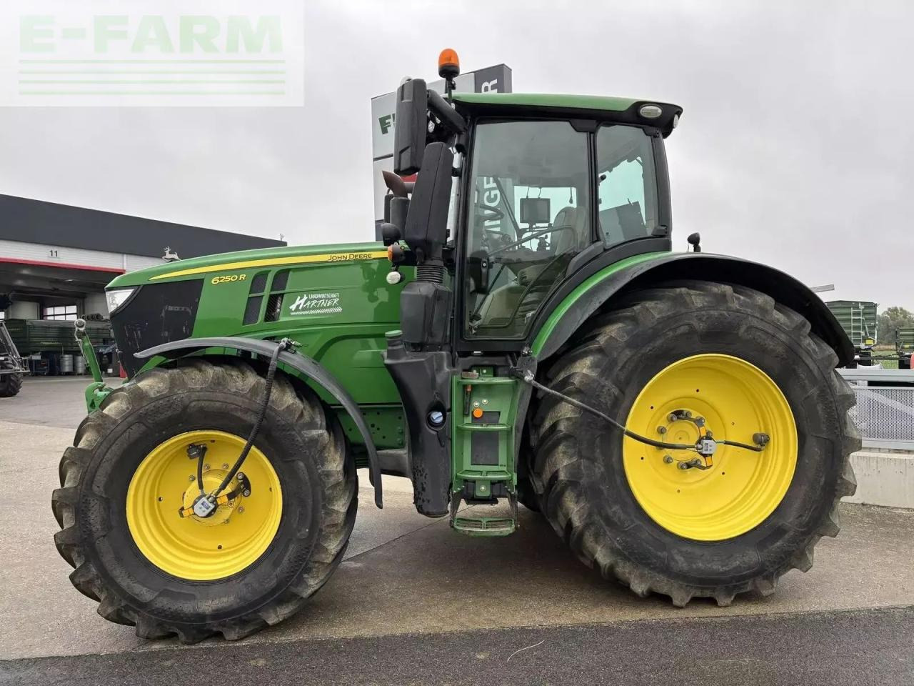 John Deere 6250r - Traktori: kuva John Deere 6250r - Traktori John Deere 6250r - Traktori: kuva John Deere 6250r - Traktori