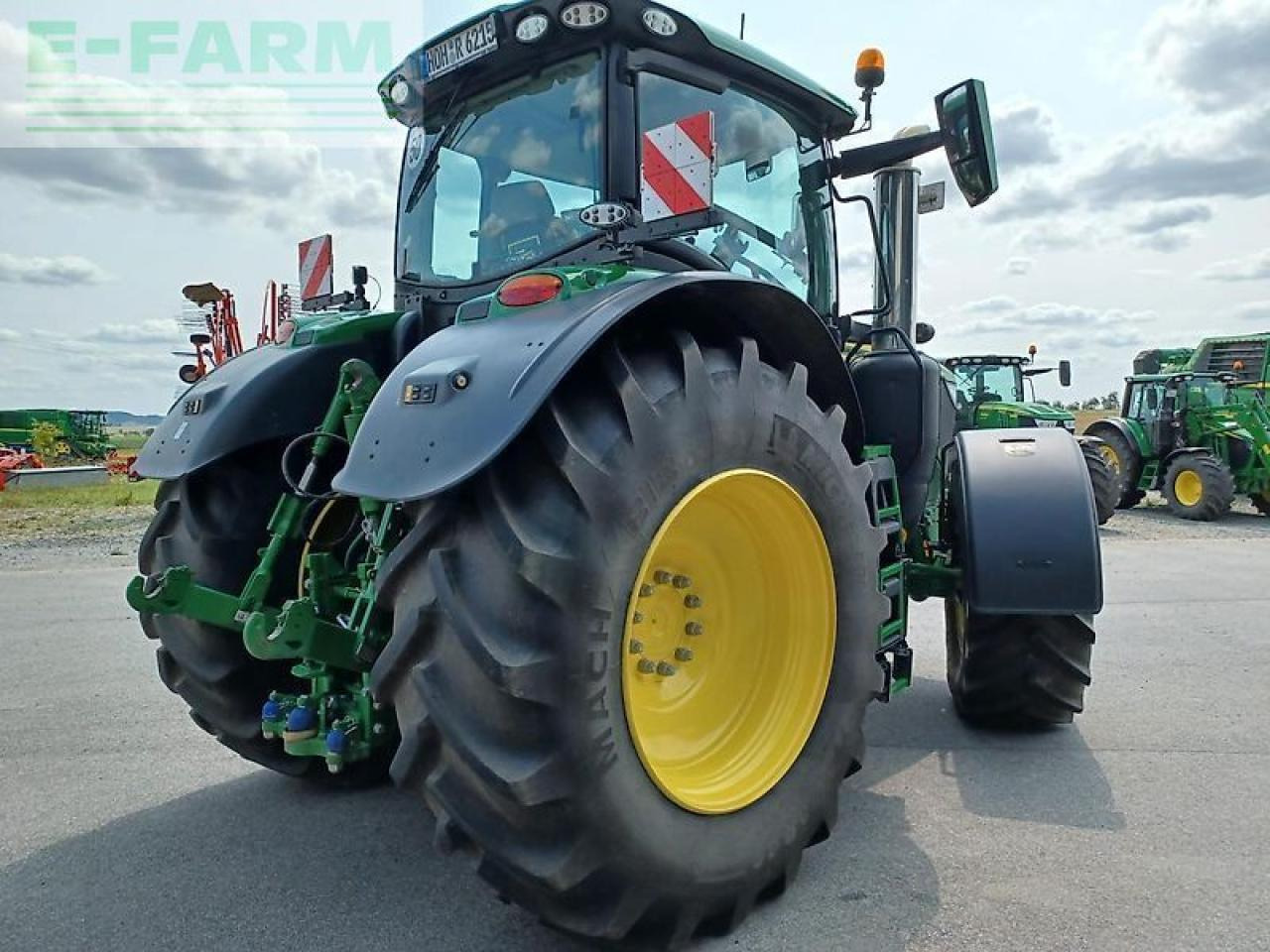 John Deere 6r 250 - Traktori: kuva John Deere 6r 250 - Traktori John Deere 6r 250 - Traktori: kuva John Deere 6r 250 - Traktori