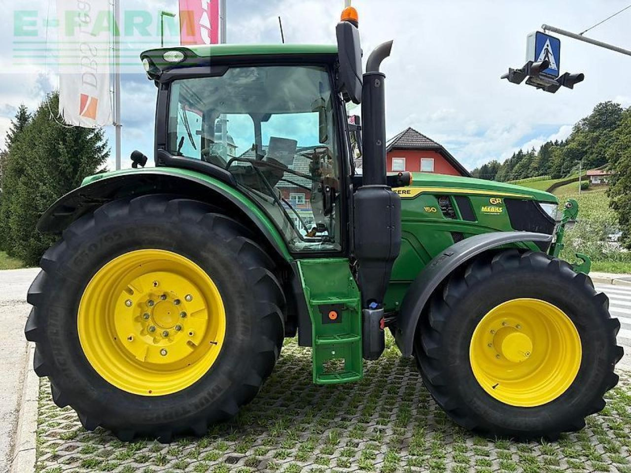 John Deere 6r150 - Traktori: kuva John Deere 6r150 - Traktori John Deere 6r150 - Traktori: kuva John Deere 6r150 - Traktori