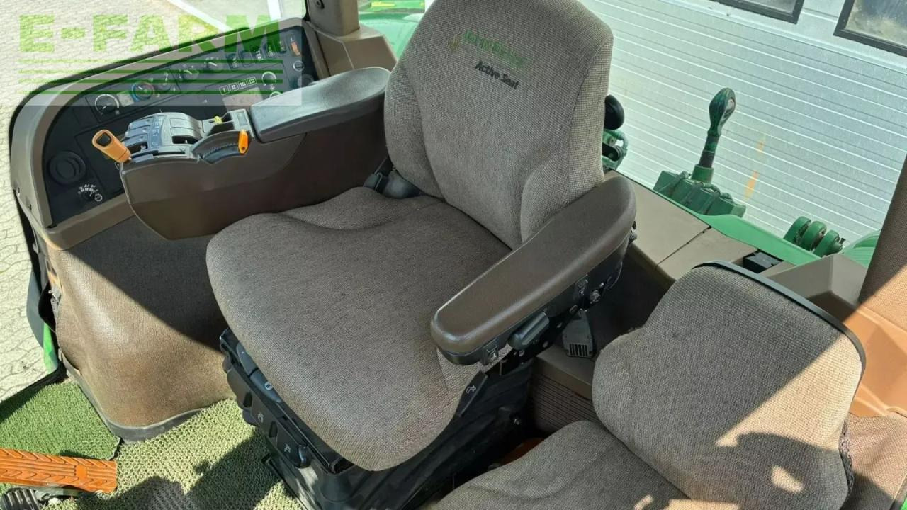 Traktori John Deere 7930: kuva Traktori John Deere 7930 Traktori John Deere 7930: kuva Traktori John Deere 7930