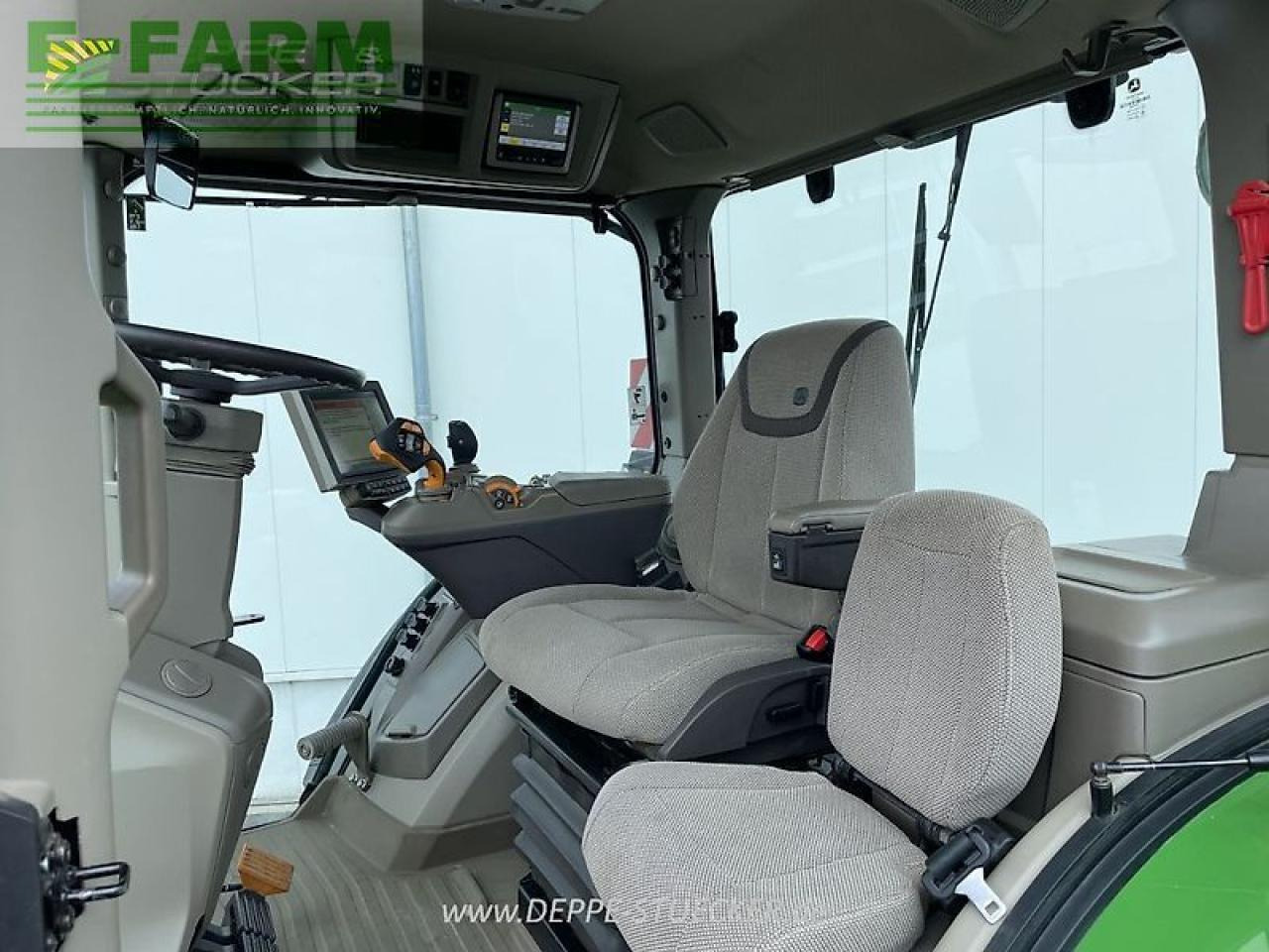 Traktori John Deere 7r 290: kuva Traktori John Deere 7r 290