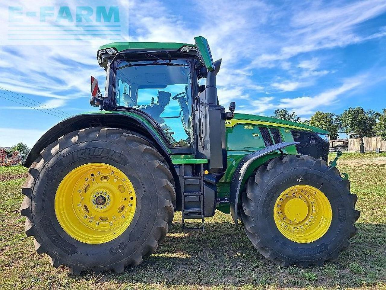 John Deere 7r 310 e23 - Traktori: kuva John Deere 7r 310 e23 - Traktori John Deere 7r 310 e23 - Traktori: kuva John Deere 7r 310 e23 - Traktori
