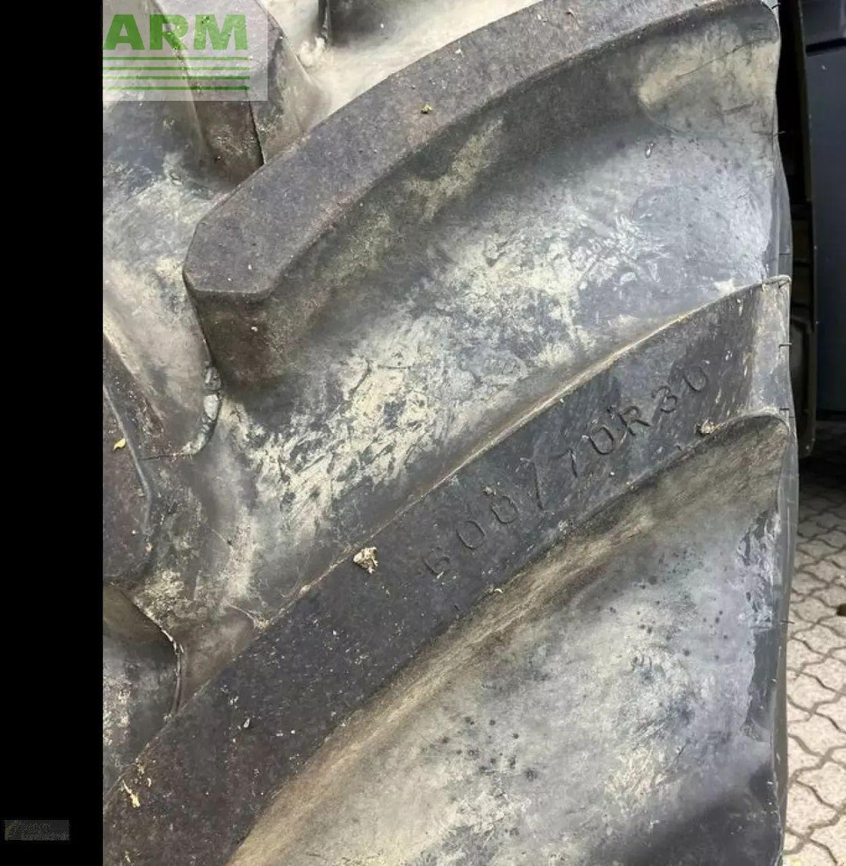 John Deere 7r 350 - Traktori: kuva John Deere 7r 350 - Traktori John Deere 7r 350 - Traktori: kuva John Deere 7r 350 - Traktori