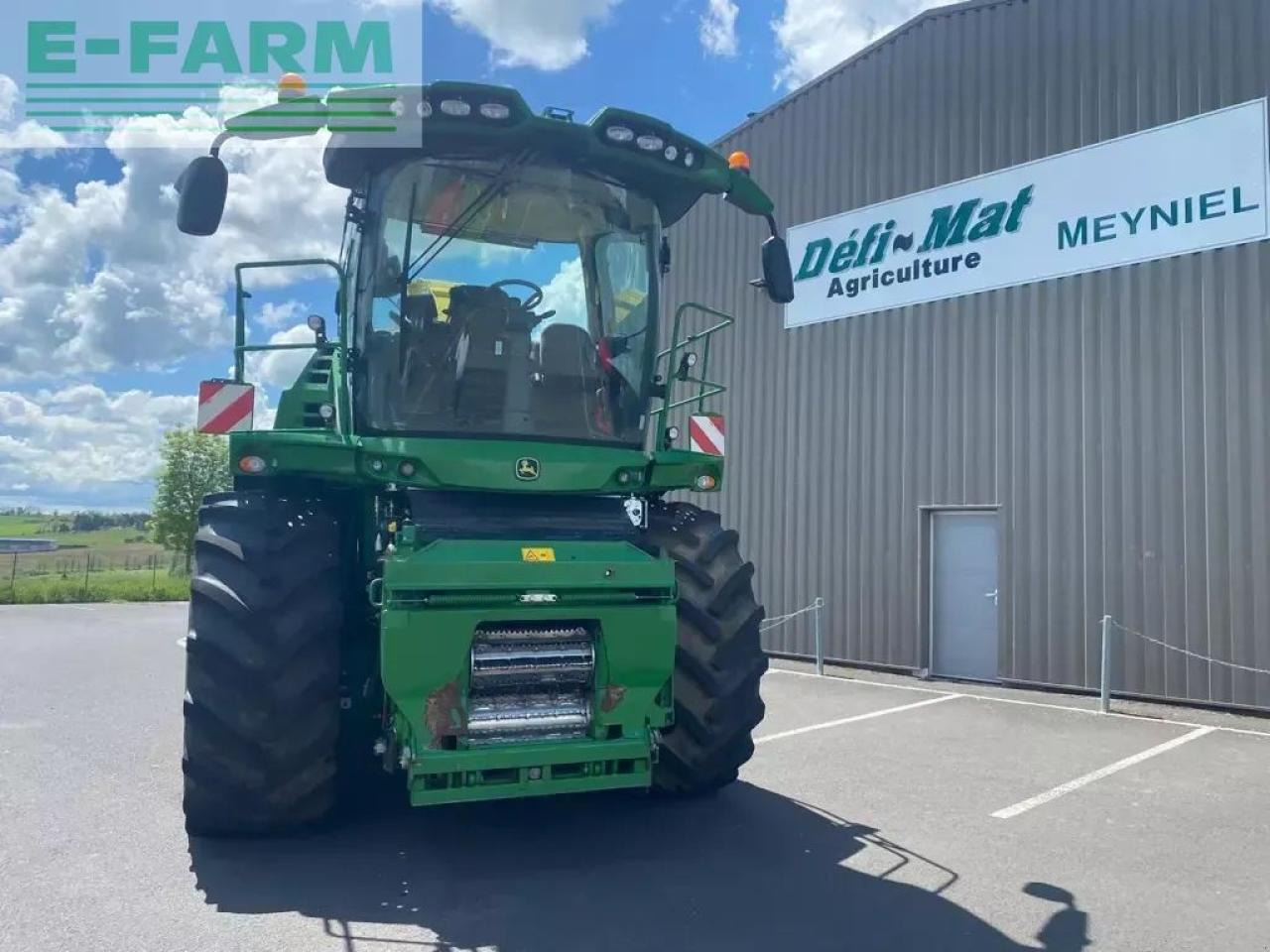 John Deere 8200 - Itsekulkeva silppuri: kuva John Deere 8200 - Itsekulkeva silppuri John Deere 8200 - Itsekulkeva silppuri: kuva John Deere 8200 - Itsekulkeva silppuri