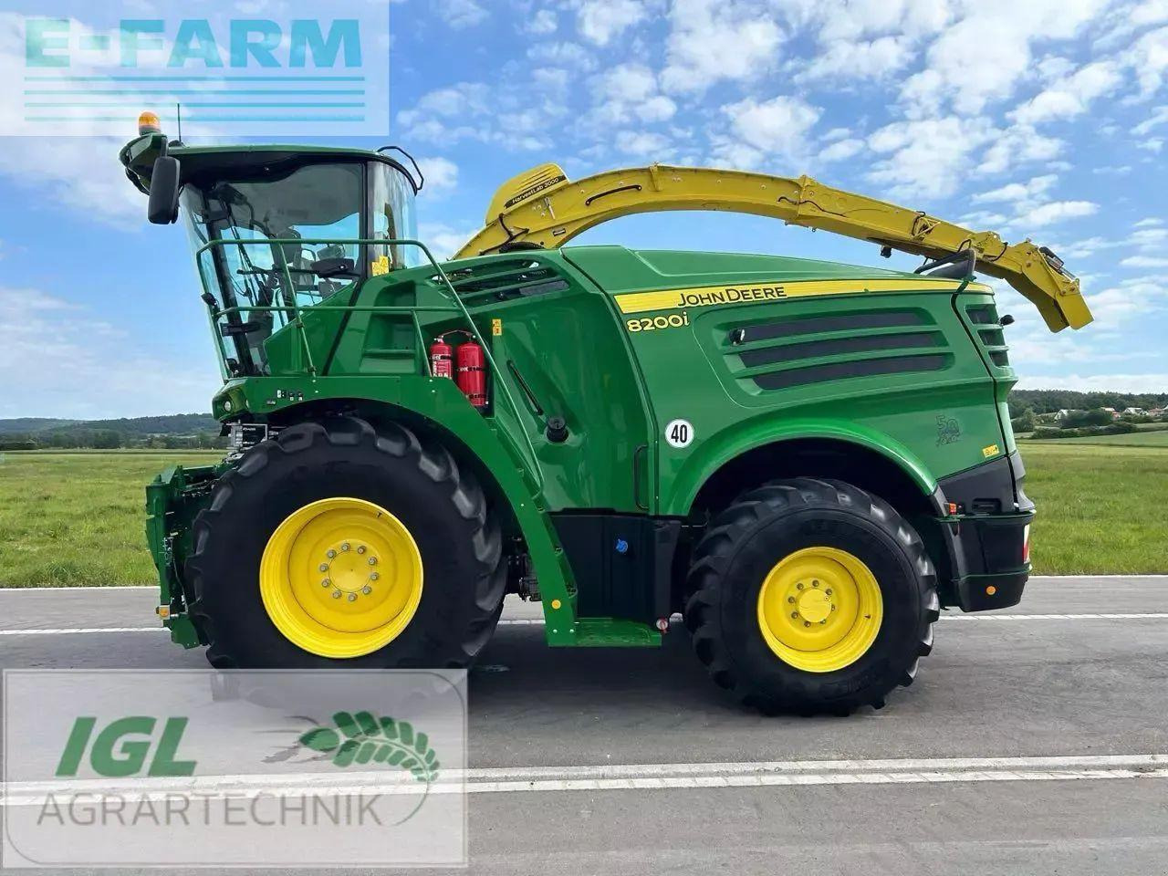 John Deere 8200 i - Itsekulkeva silppuri: kuva John Deere 8200 i - Itsekulkeva silppuri John Deere 8200 i - Itsekulkeva silppuri: kuva John Deere 8200 i - Itsekulkeva silppuri
