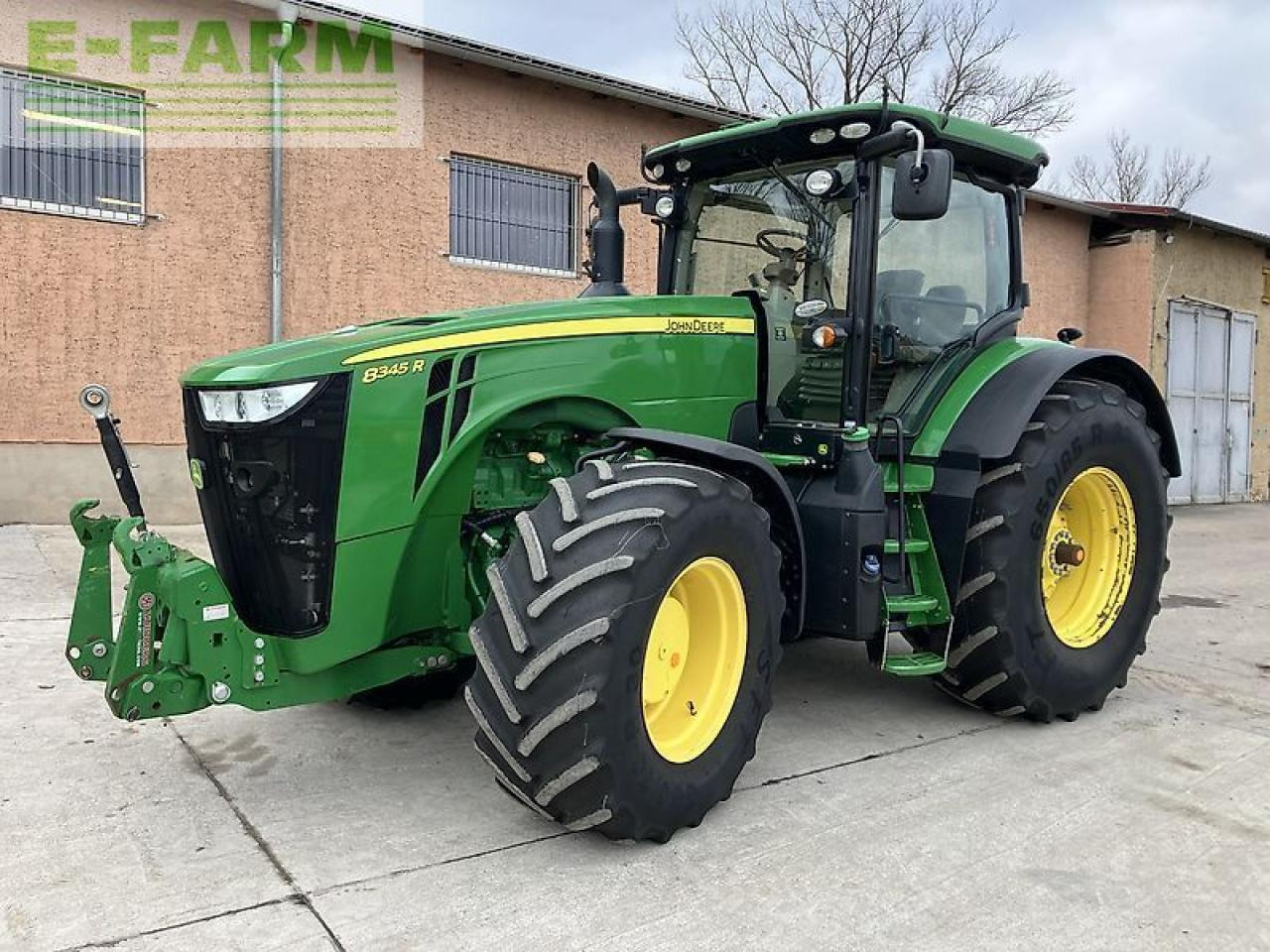 John Deere 8345r *e23* - Traktori: kuva John Deere 8345r *e23* - Traktori John Deere 8345r *e23* - Traktori: kuva John Deere 8345r *e23* - Traktori