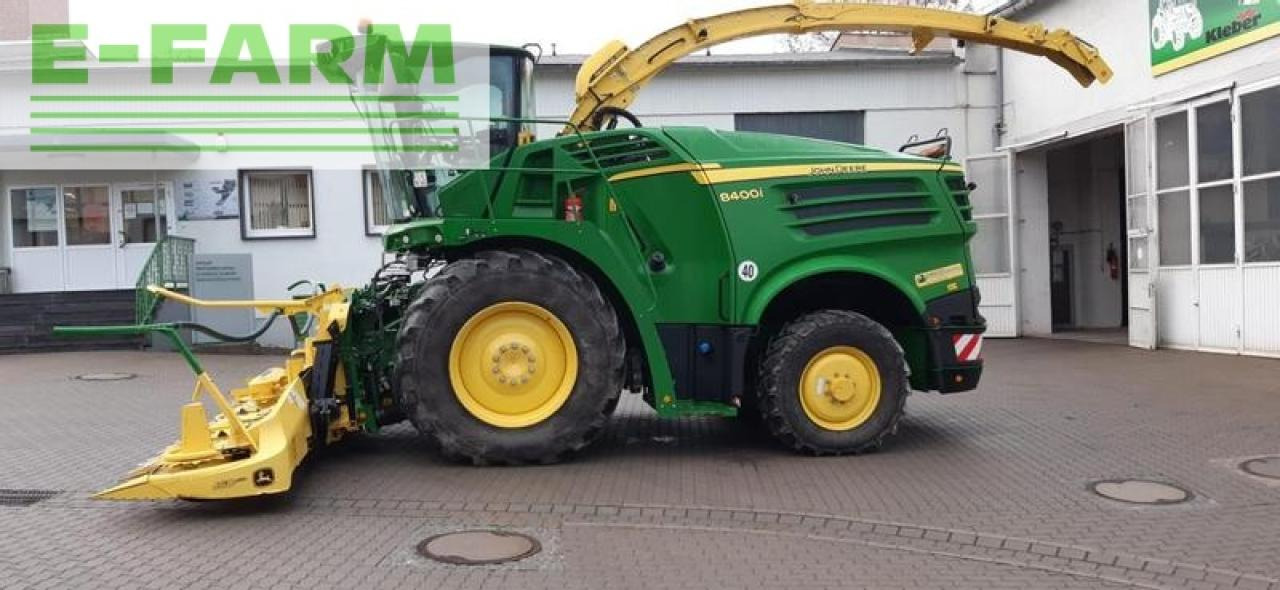 John Deere 8400 - Itsekulkeva silppuri: kuva John Deere 8400 - Itsekulkeva silppuri John Deere 8400 - Itsekulkeva silppuri: kuva John Deere 8400 - Itsekulkeva silppuri