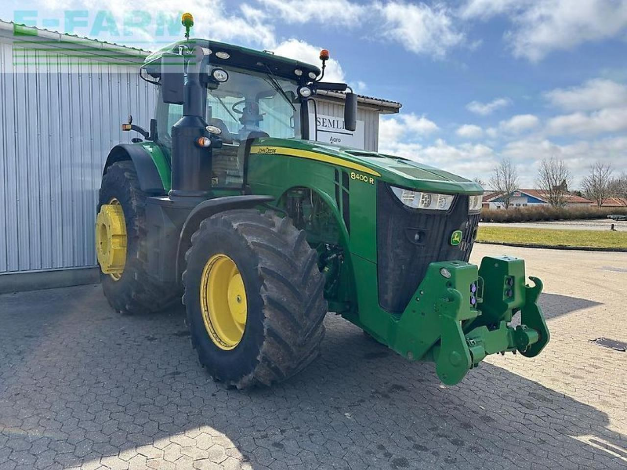 Traktori John Deere 8400r: kuva Traktori John Deere 8400r
