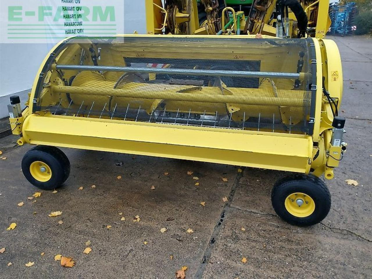 Itsekulkeva silppuri John Deere 8600: kuva Itsekulkeva silppuri John Deere 8600