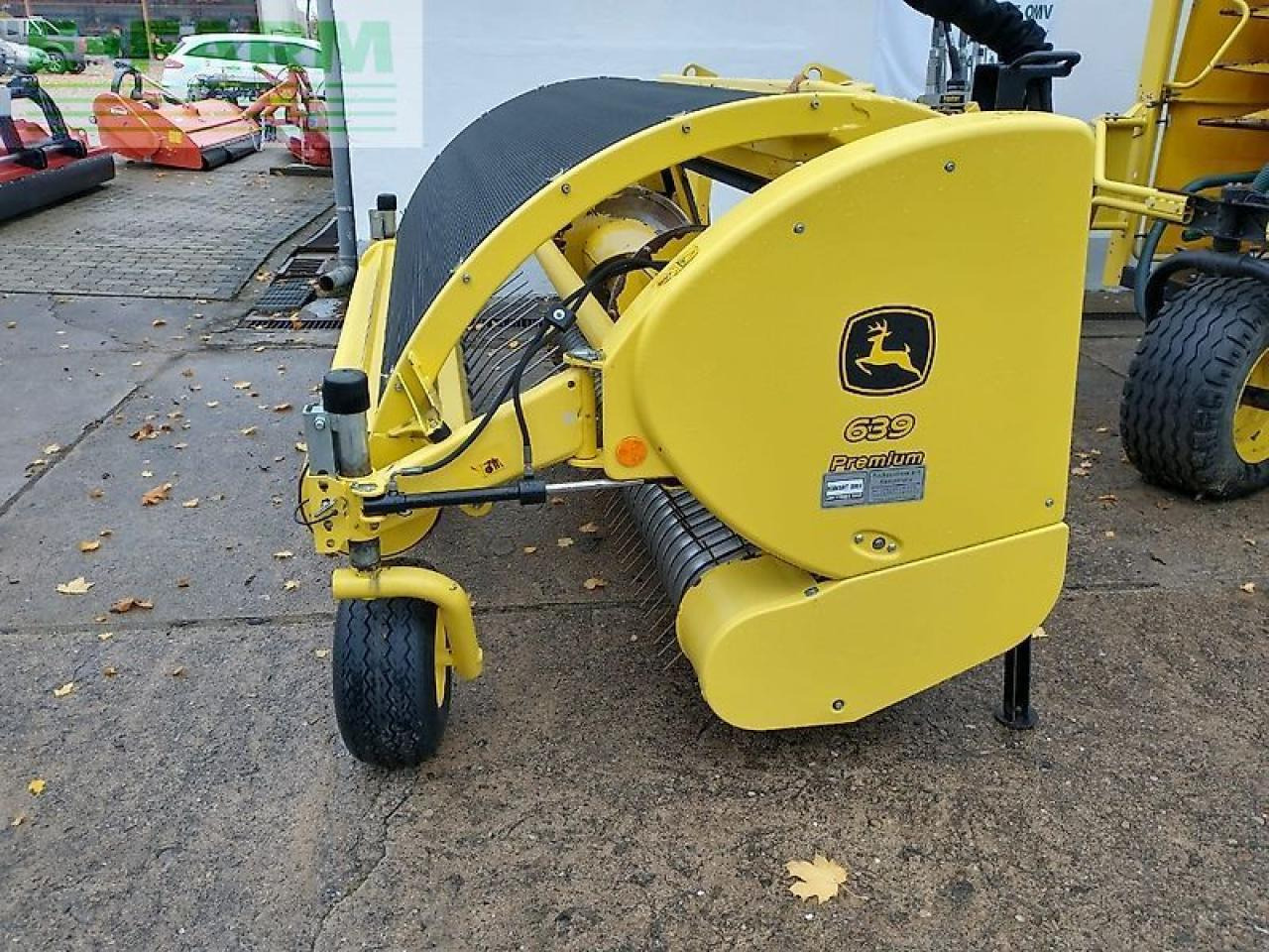 Itsekulkeva silppuri John Deere 8600: kuva Itsekulkeva silppuri John Deere 8600