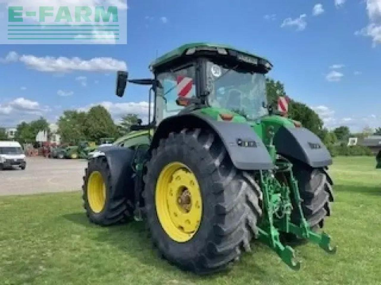 John Deere 8r 370 - Traktori: kuva John Deere 8r 370 - Traktori John Deere 8r 370 - Traktori: kuva John Deere 8r 370 - Traktori