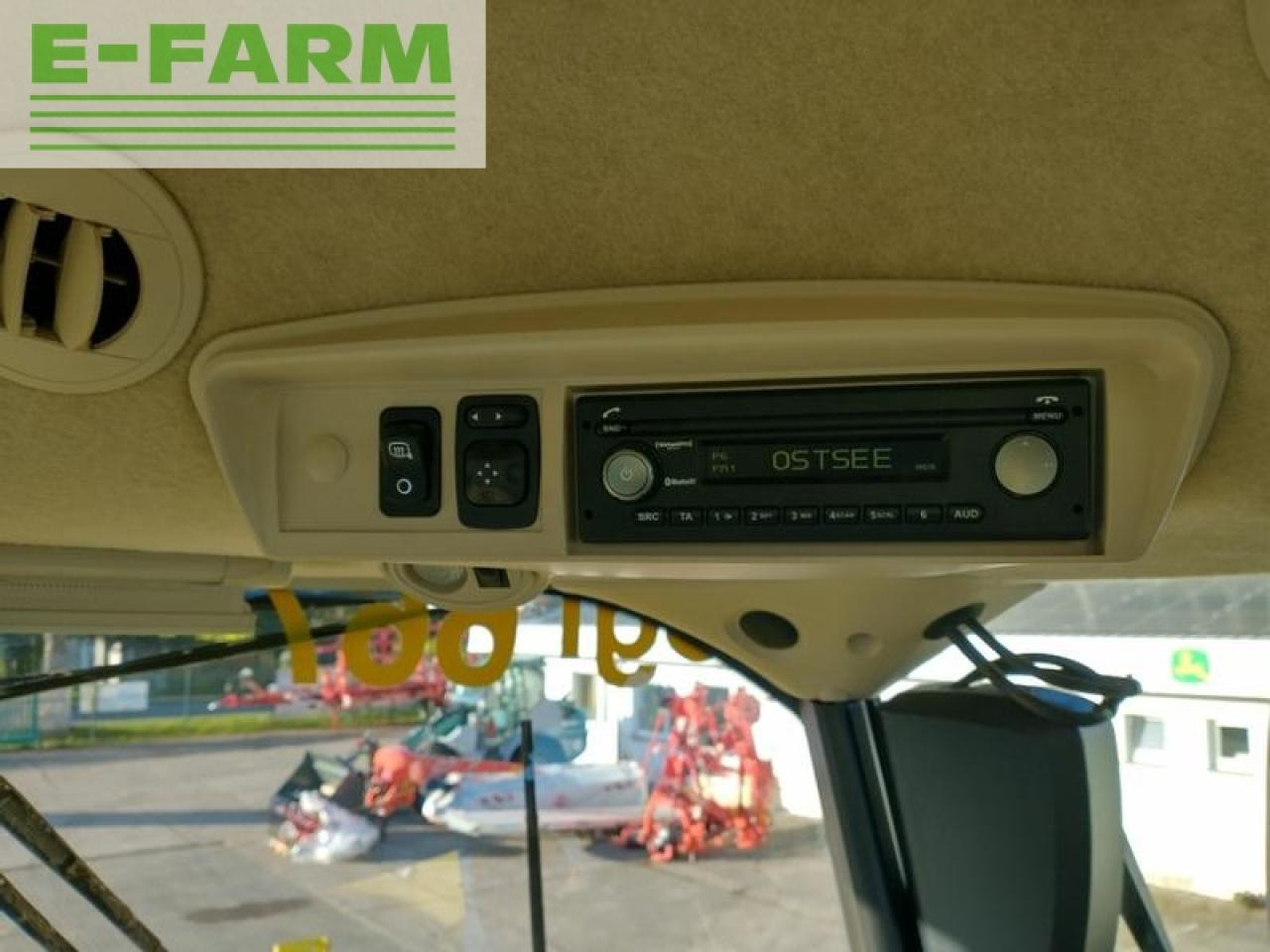 Itsekulkeva silppuri John Deere 9800: kuva Itsekulkeva silppuri John Deere 9800
