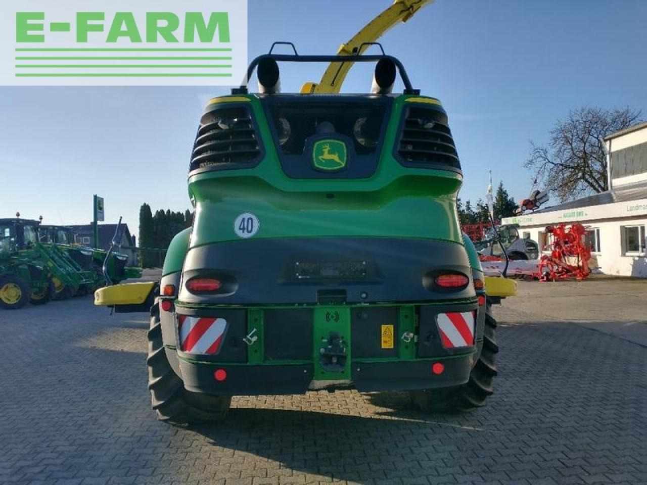 Itsekulkeva silppuri John Deere 9800: kuva Itsekulkeva silppuri John Deere 9800
