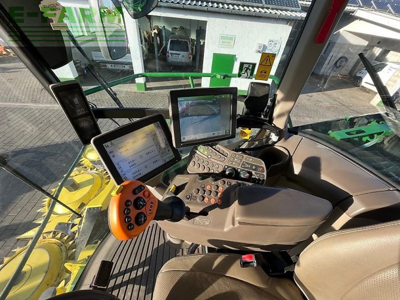 John Deere 9800i (my21) - Itsekulkeva silppuri: kuva John Deere 9800i (my21) - Itsekulkeva silppuri John Deere 9800i (my21) - Itsekulkeva silppuri: kuva John Deere 9800i (my21) - Itsekulkeva silppuri