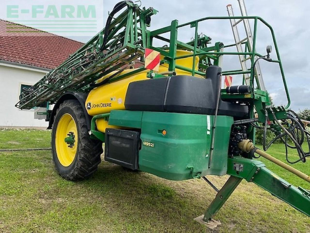 John Deere m952i - Hinattava kasvinsuojeluruisku: kuva John Deere m952i - Hinattava kasvinsuojeluruisku John Deere m952i - Hinattava kasvinsuojeluruisku: kuva John Deere m952i - Hinattava kasvinsuojeluruisku