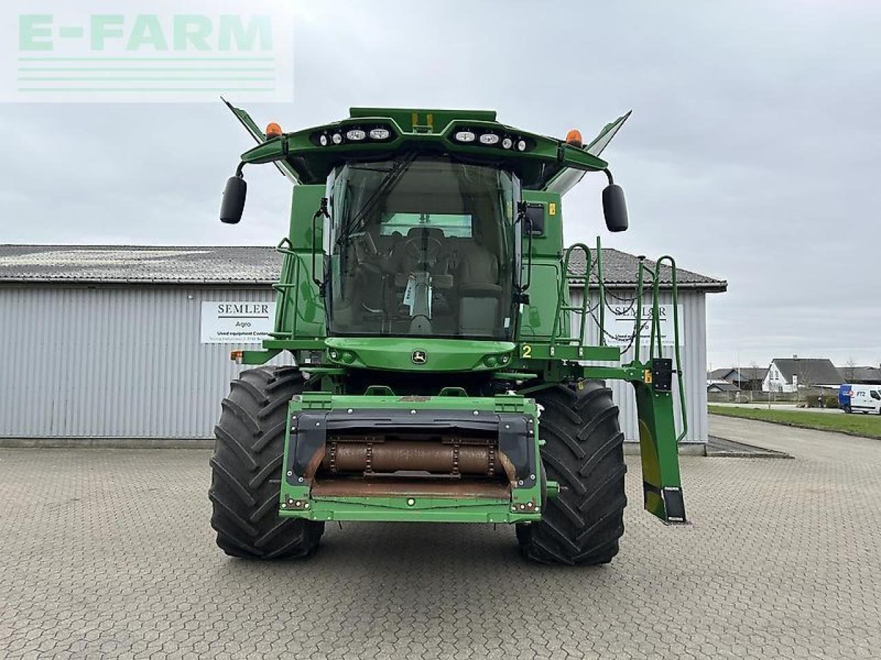 John Deere s685i - Leikkuupuimuri: kuva John Deere s685i - Leikkuupuimuri John Deere s685i - Leikkuupuimuri: kuva John Deere s685i - Leikkuupuimuri
