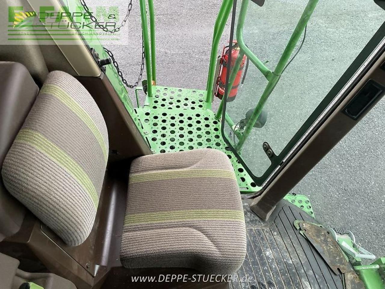 John Deere t560 hillmaster mit 620r und rapstisch - Leikkuupuimuri: kuva John Deere t560 hillmaster mit 620r und rapstisch - Leikkuupuimuri John Deere t560 hillmaster mit 620r und rapstisch - Leikkuupuimuri: kuva John Deere t560 hillmaster mit 620r und rapstisch - Leikkuupuimuri