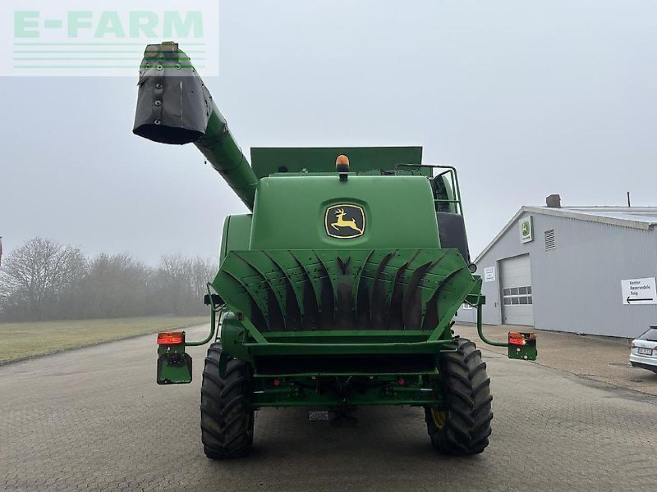 John Deere t660 - Leikkuupuimuri: kuva John Deere t660 - Leikkuupuimuri John Deere t660 - Leikkuupuimuri: kuva John Deere t660 - Leikkuupuimuri