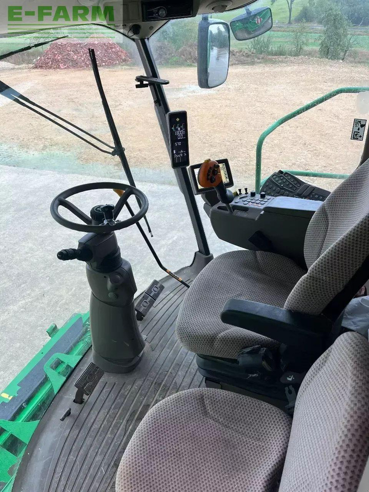 John Deere w540 - Leikkuupuimuri: kuva John Deere w540 - Leikkuupuimuri John Deere w540 - Leikkuupuimuri: kuva John Deere w540 - Leikkuupuimuri