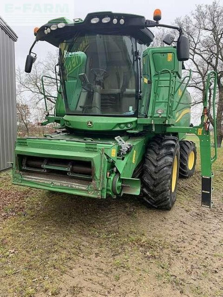 John Deere w660 - Leikkuupuimuri: kuva John Deere w660 - Leikkuupuimuri John Deere w660 - Leikkuupuimuri: kuva John Deere w660 - Leikkuupuimuri
