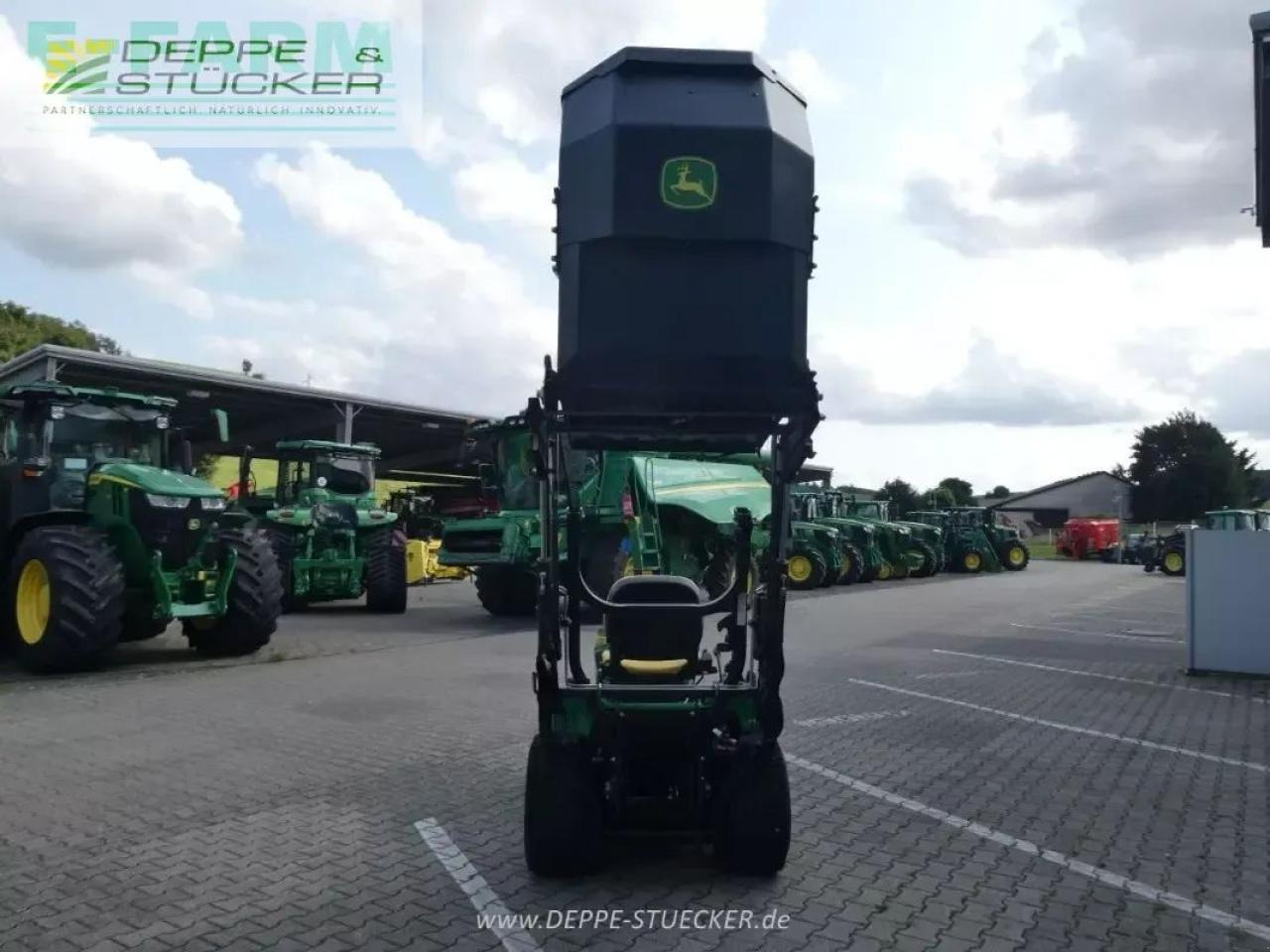 John Deere x950r hochentleerung - Traktori: kuva John Deere x950r hochentleerung - Traktori John Deere x950r hochentleerung - Traktori: kuva John Deere x950r hochentleerung - Traktori