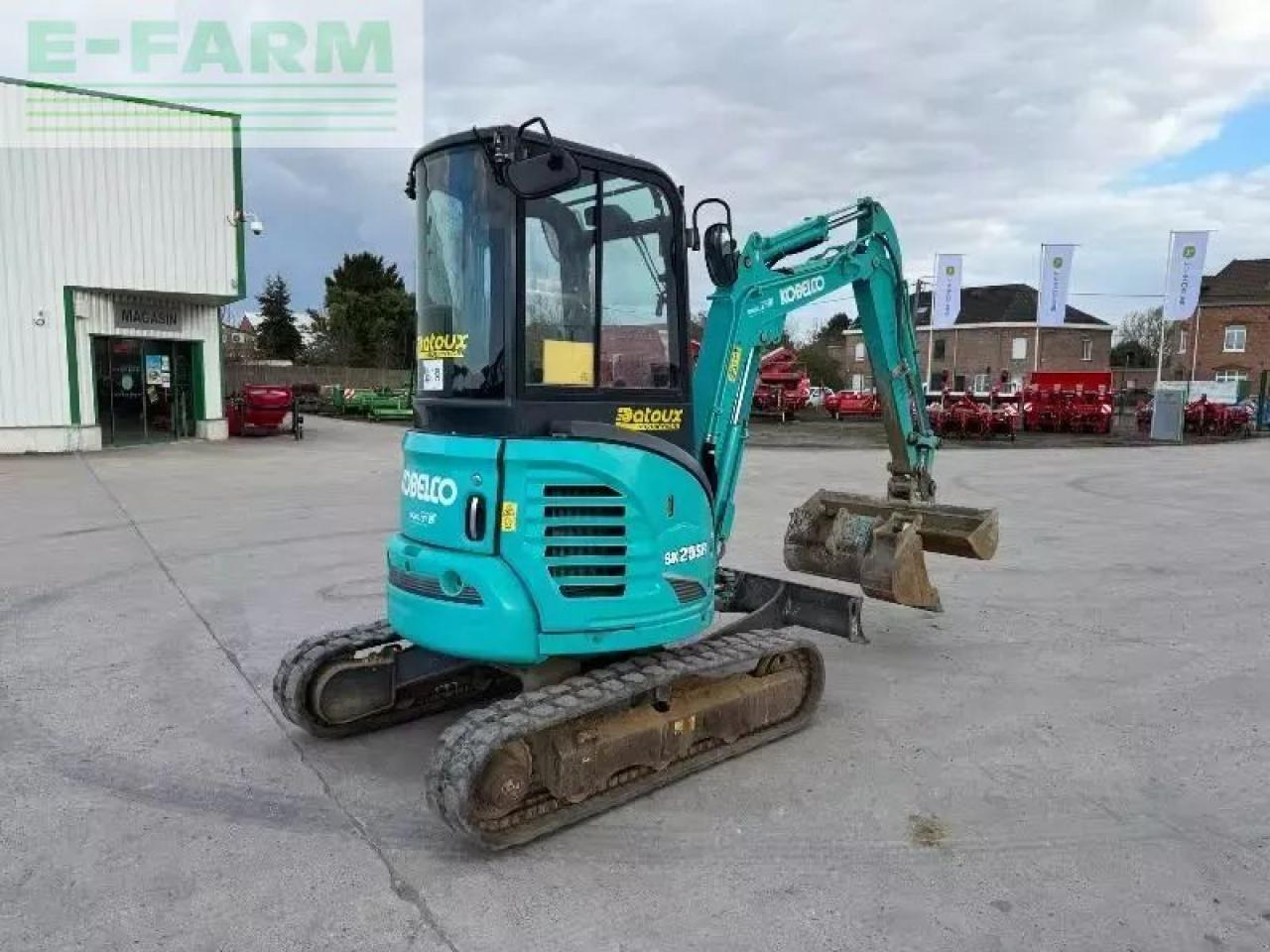 Kobelco sk 25 sr-6e - Minikuormaaja: kuva Kobelco sk 25 sr-6e - Minikuormaaja Kobelco sk 25 sr-6e - Minikuormaaja: kuva Kobelco sk 25 sr-6e - Minikuormaaja