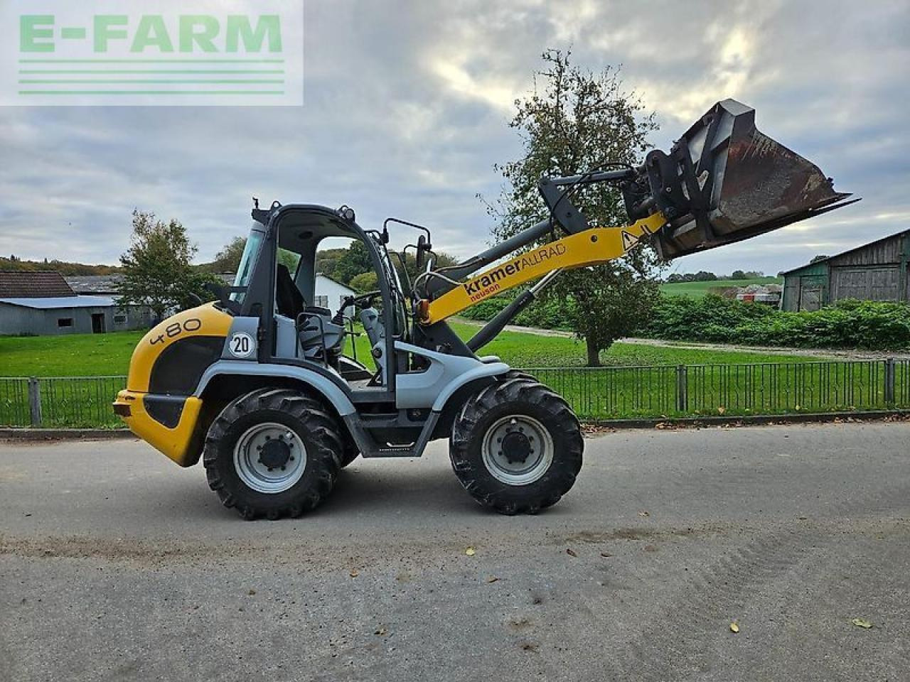Kramer 480 - Minikuormaaja: kuva Kramer 480 - Minikuormaaja Kramer 480 - Minikuormaaja: kuva Kramer 480 - Minikuormaaja