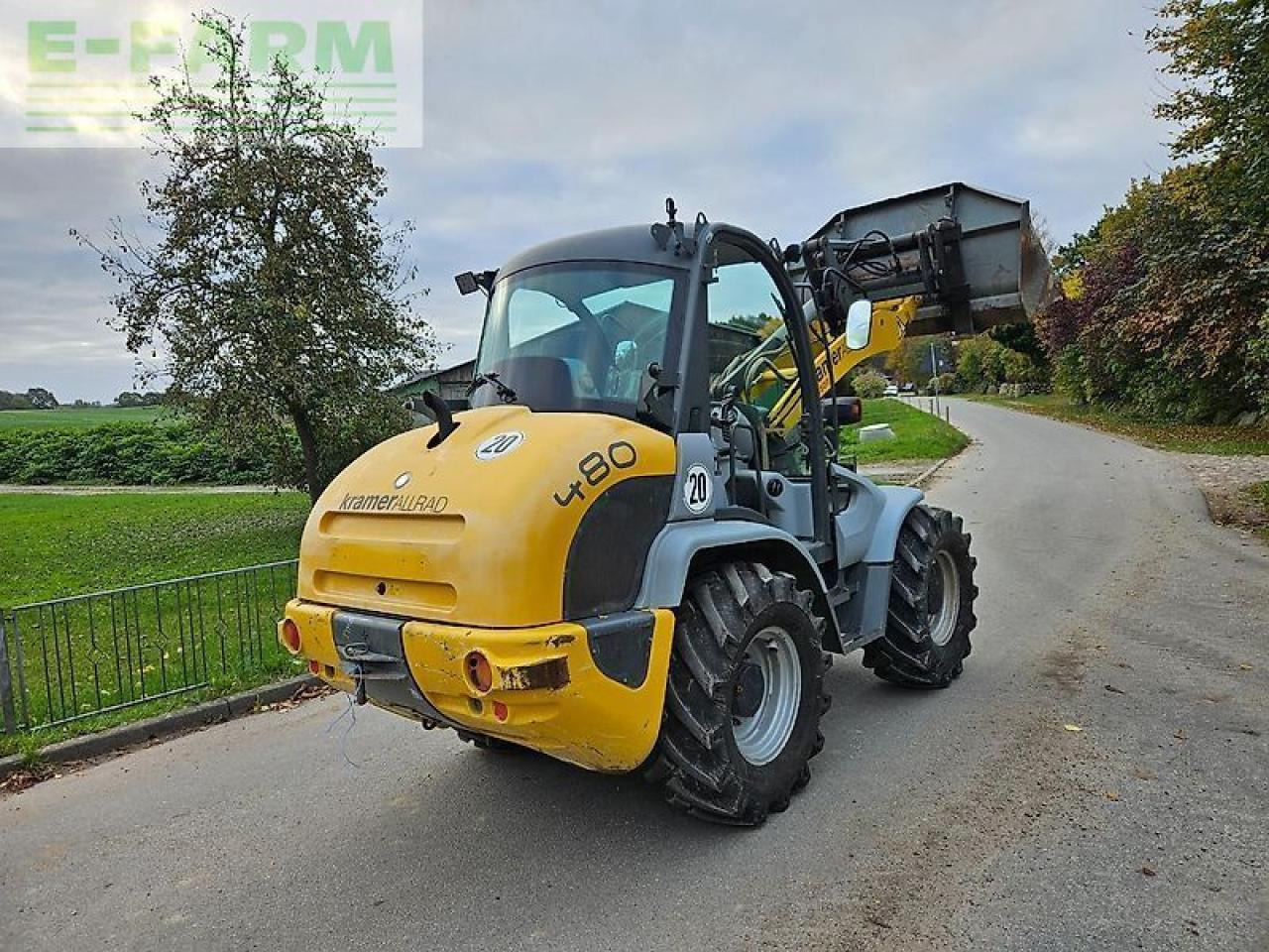 Kramer 480 - Minikuormaaja: kuva Kramer 480 - Minikuormaaja Kramer 480 - Minikuormaaja: kuva Kramer 480 - Minikuormaaja
