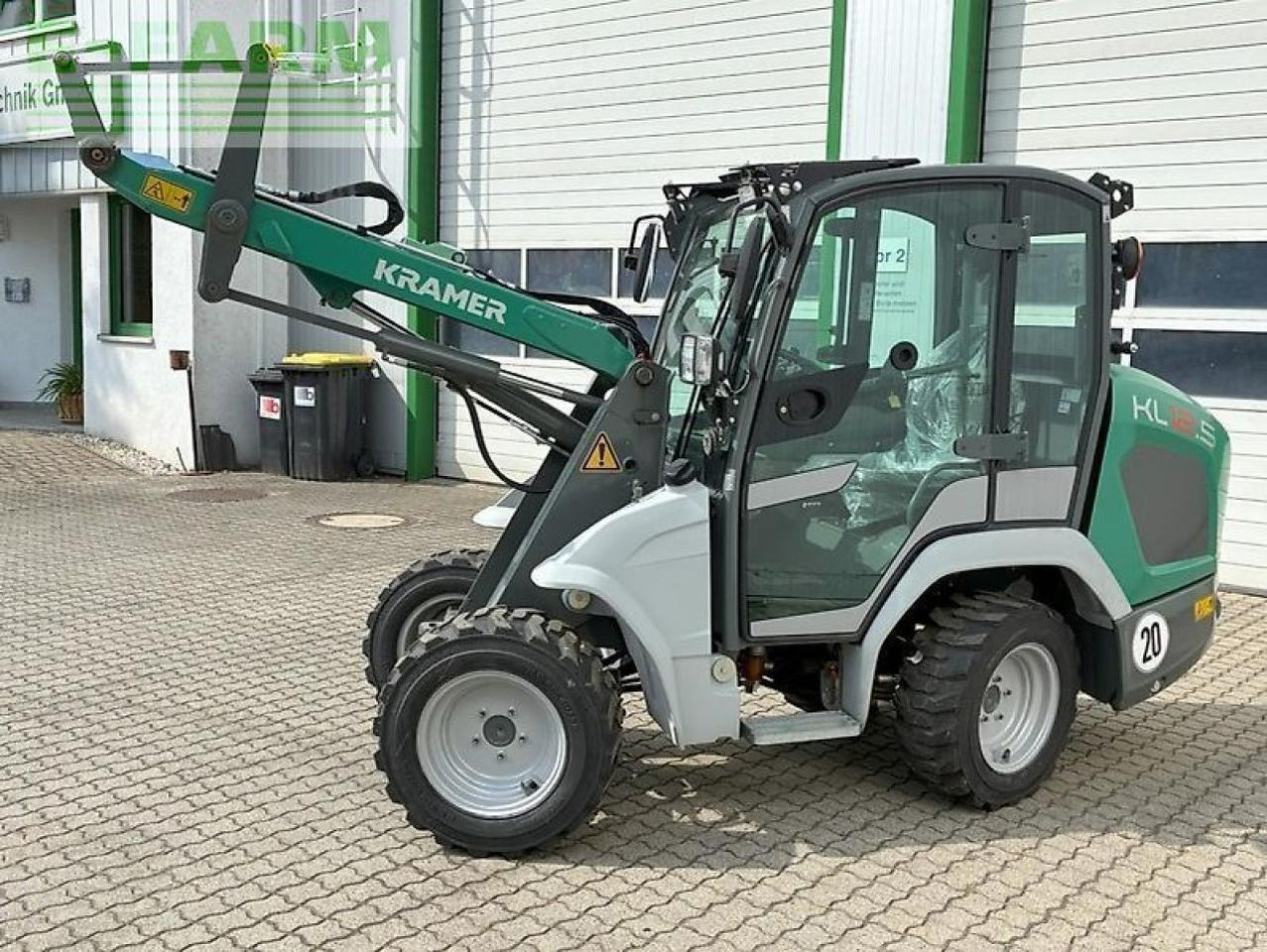 Kramer kl12.5 neu lagermaschine - Minikuormaaja: kuva Kramer kl12.5 neu lagermaschine - Minikuormaaja Kramer kl12.5 neu lagermaschine - Minikuormaaja: kuva Kramer kl12.5 neu lagermaschine - Minikuormaaja