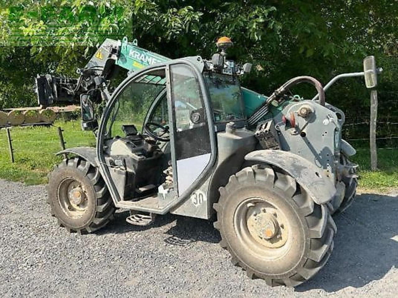 Kramer kt276 - Kurottaja: kuva Kramer kt276 - Kurottaja Kramer kt276 - Kurottaja: kuva Kramer kt276 - Kurottaja