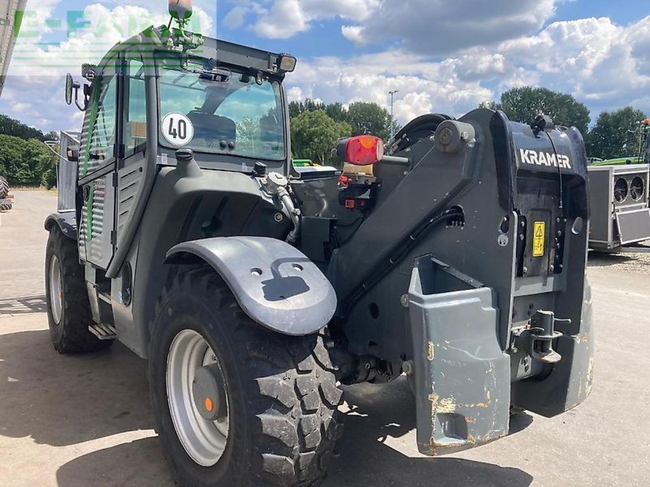 Kramer kt559 - Kurottaja: kuva Kramer kt559 - Kurottaja Kramer kt559 - Kurottaja: kuva Kramer kt559 - Kurottaja