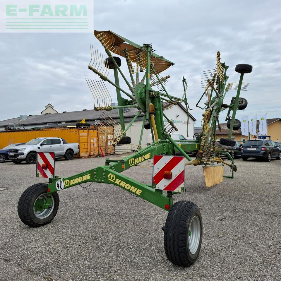 Krone Schwader - Pöyhin: kuva Krone Schwader - Pöyhin Krone Schwader - Pöyhin: kuva Krone Schwader - Pöyhin