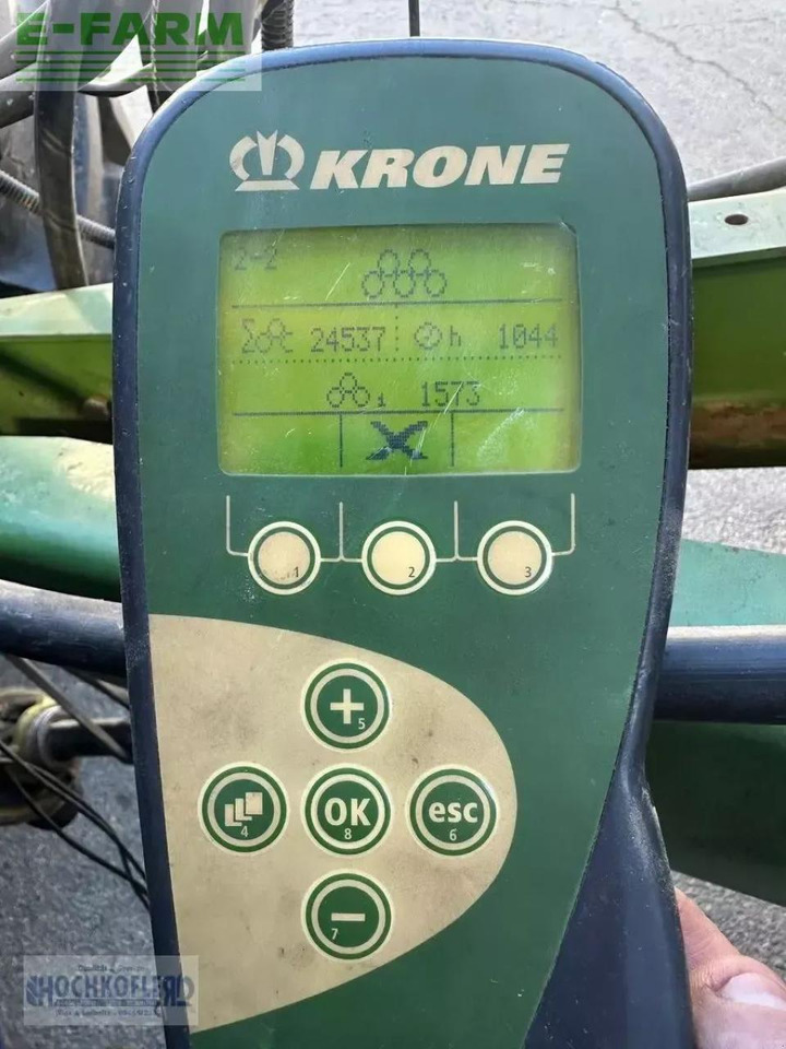 Krone comprima v 150 xc - Kanttipaalain: kuva Krone comprima v 150 xc - Kanttipaalain Krone comprima v 150 xc - Kanttipaalain: kuva Krone comprima v 150 xc - Kanttipaalain