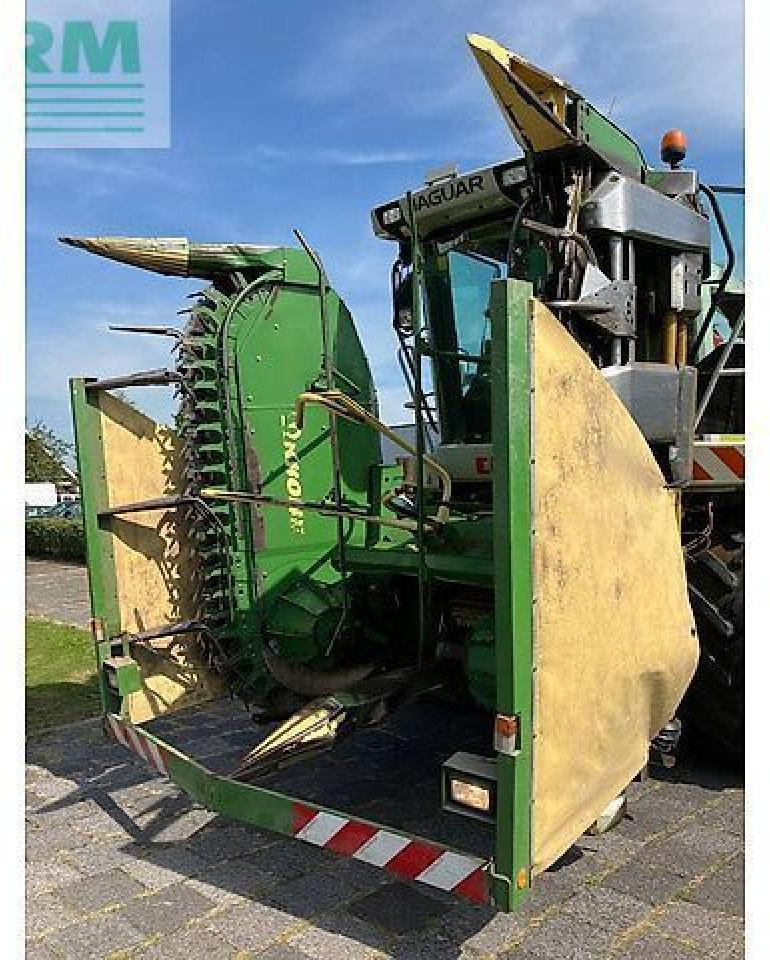 Krone easy collect 6000 fp - Lisävarusteet - silppuri: kuva Krone easy collect 6000 fp - Lisävarusteet - silppuri Krone easy collect 6000 fp - Lisävarusteet - silppuri: kuva Krone easy collect 6000 fp - Lisävarusteet - silppuri