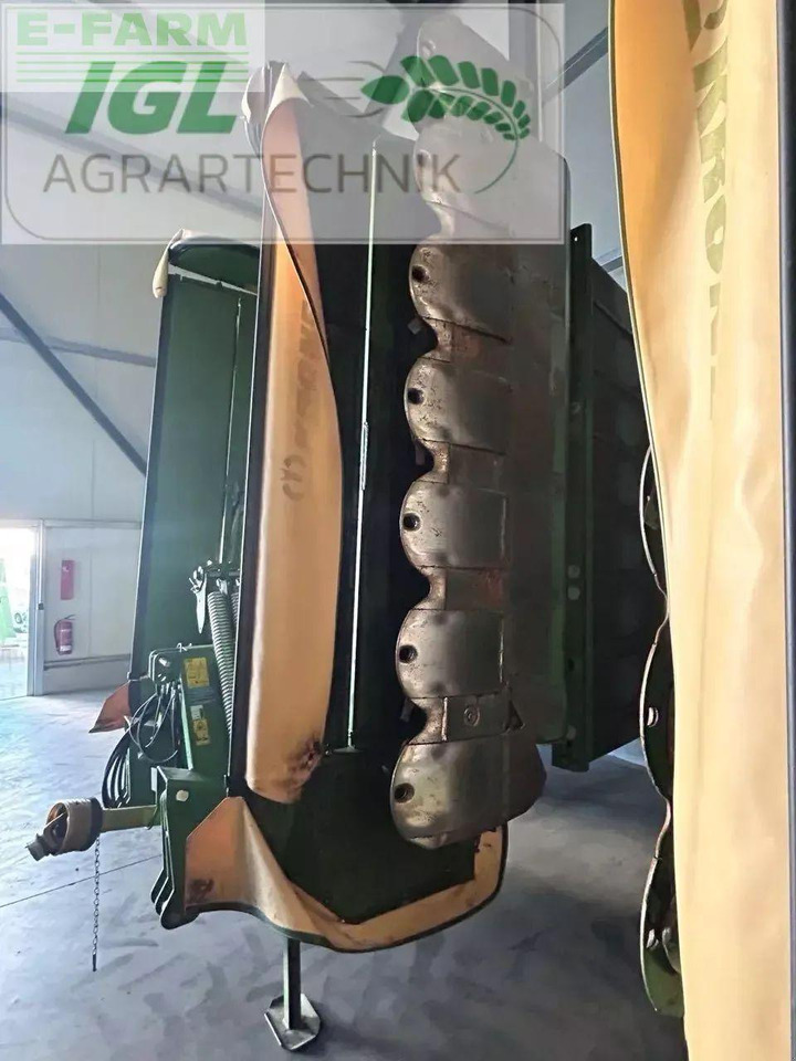 Krone easycut b 870 cv collect - Niittokone: kuva Krone easycut b 870 cv collect - Niittokone Krone easycut b 870 cv collect - Niittokone: kuva Krone easycut b 870 cv collect - Niittokone