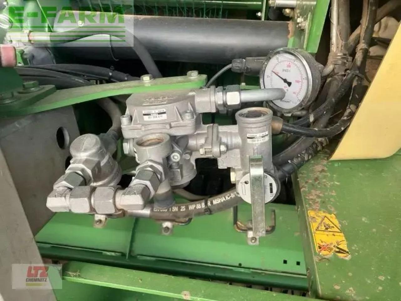 Krone gebr. comprima cv150xc presse - Kanttipaalain: kuva Krone gebr. comprima cv150xc presse - Kanttipaalain Krone gebr. comprima cv150xc presse - Kanttipaalain: kuva Krone gebr. comprima cv150xc presse - Kanttipaalain