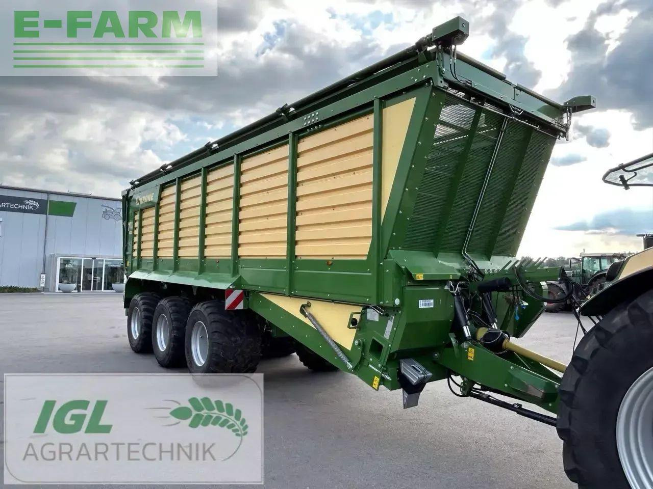 Krone tx 560 - Maatalous kippiperävaunu: kuva Krone tx 560 - Maatalous kippiperävaunu Krone tx 560 - Maatalous kippiperävaunu: kuva Krone tx 560 - Maatalous kippiperävaunu