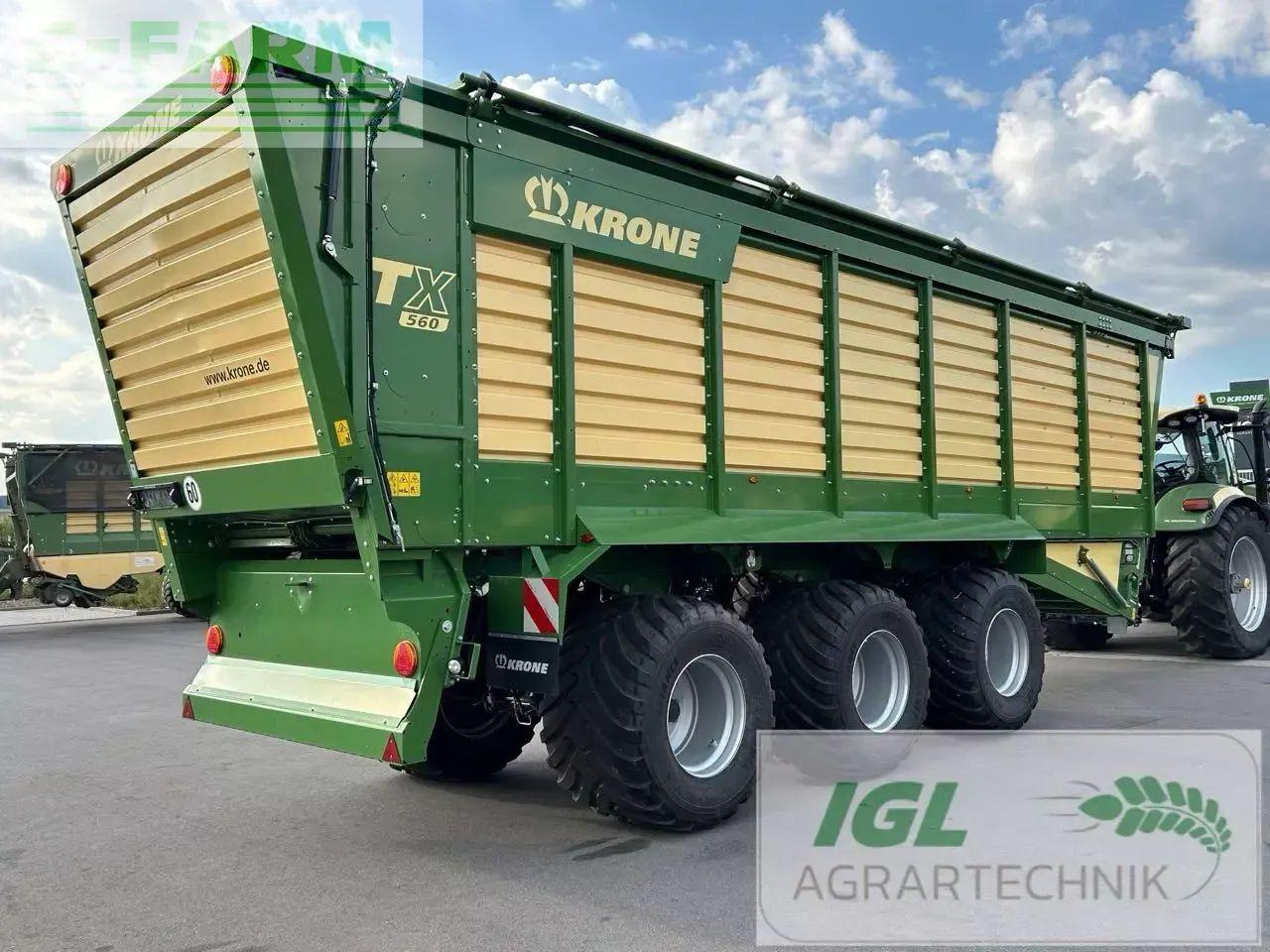 Krone tx 560 - Maatalous kippiperävaunu: kuva Krone tx 560 - Maatalous kippiperävaunu Krone tx 560 - Maatalous kippiperävaunu: kuva Krone tx 560 - Maatalous kippiperävaunu