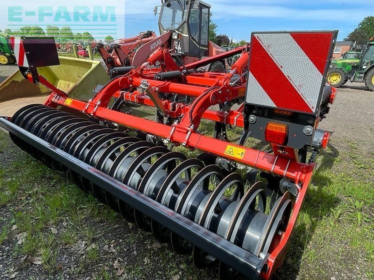 Kuhn cultimer 300 ns - Kultivaattori: kuva Kuhn cultimer 300 ns - Kultivaattori Kuhn cultimer 300 ns - Kultivaattori: kuva Kuhn cultimer 300 ns - Kultivaattori