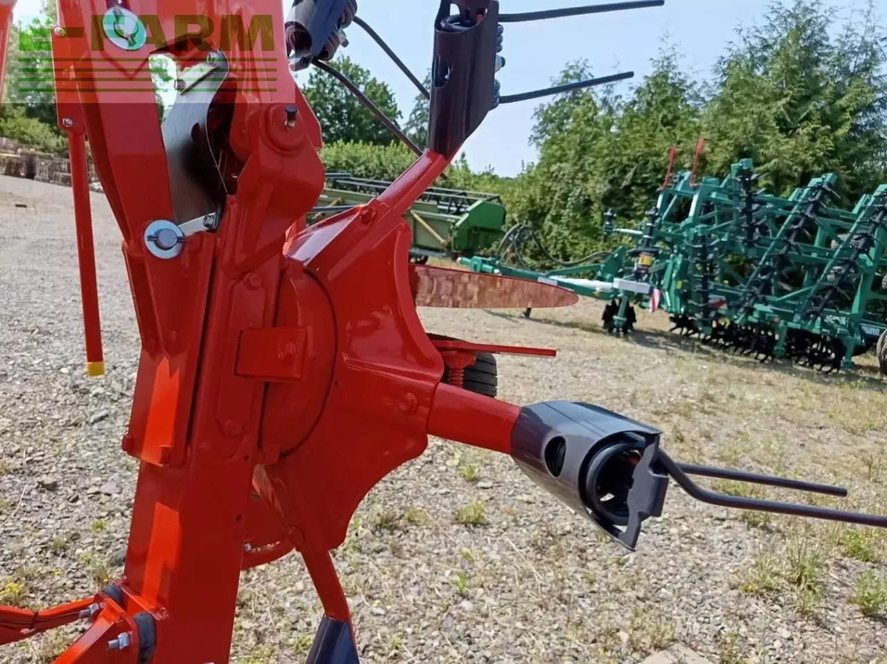 Kuhn gf 7903 - Pöyhin: kuva Kuhn gf 7903 - Pöyhin Kuhn gf 7903 - Pöyhin: kuva Kuhn gf 7903 - Pöyhin