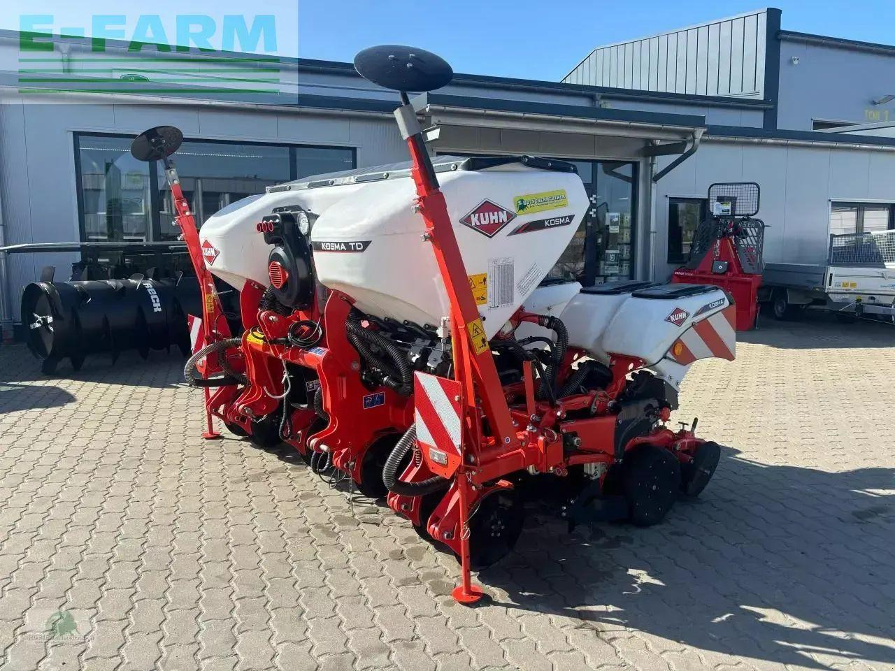 Kuhn kosma td - Tarkkuuskylvökone: kuva Kuhn kosma td - Tarkkuuskylvökone Kuhn kosma td - Tarkkuuskylvökone: kuva Kuhn kosma td - Tarkkuuskylvökone