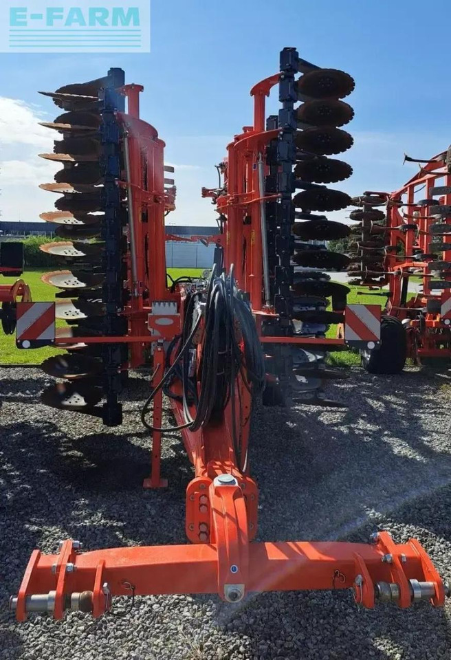 Kuhn performer 6000 - Kultivaattori: kuva Kuhn performer 6000 - Kultivaattori Kuhn performer 6000 - Kultivaattori: kuva Kuhn performer 6000 - Kultivaattori